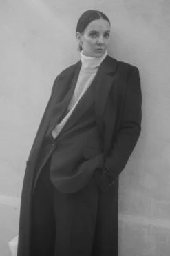 Morris Blazer In Black -Dries Van Noten Shop 036A0268 bw web