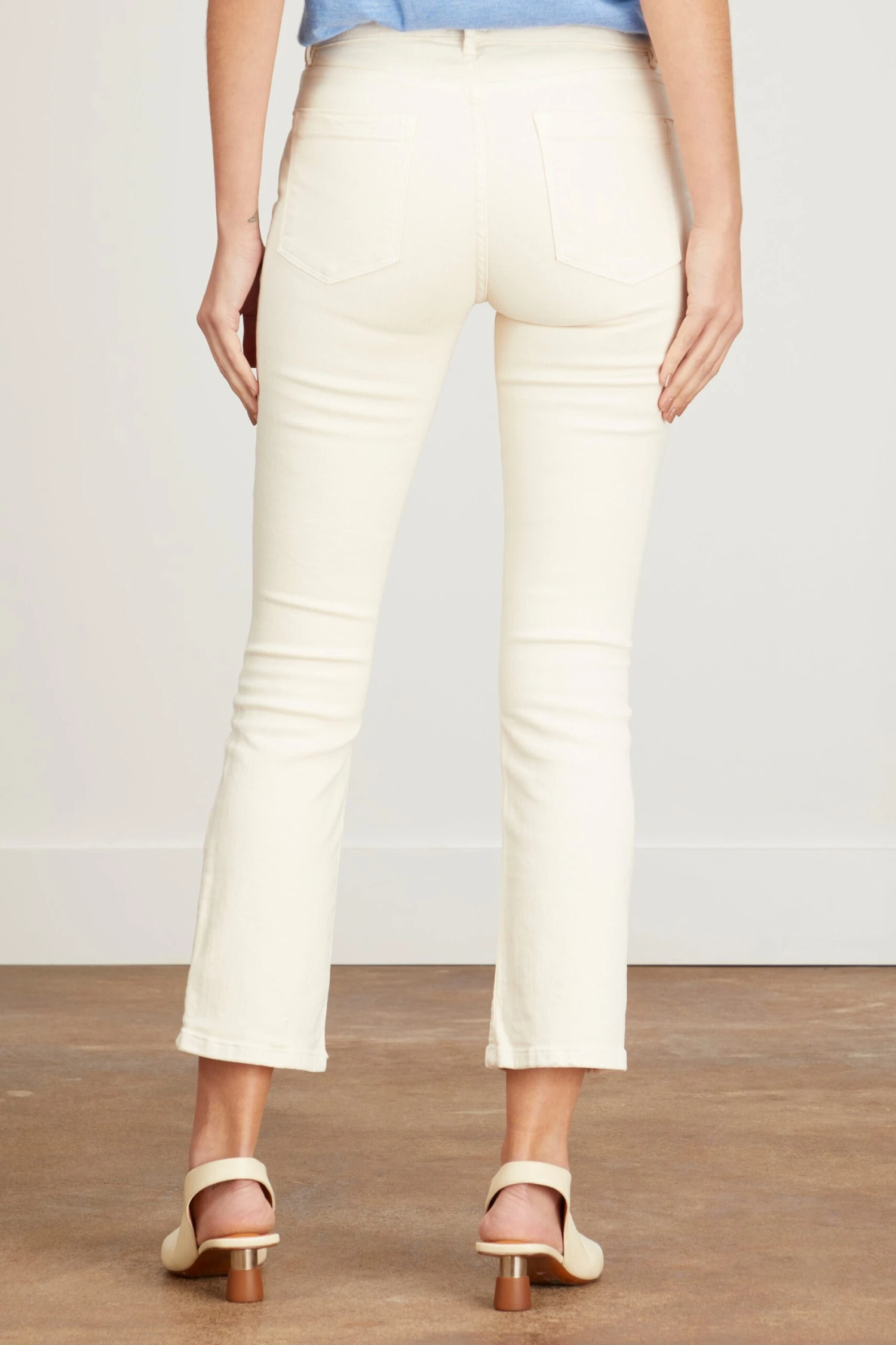 Flare Cropped 5-Pocket Jean In Natural Stretch Denim 4 Flare Cropped 5-Pocket Jean In Natural Stretch Denim - Image 4