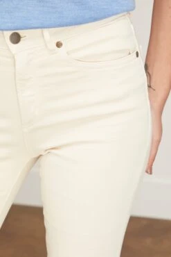 Flare Cropped 5-Pocket Jean In Natural Stretch Denim 9 Flare Cropped 5-Pocket Jean In Natural Stretch Denim -Dries Van Noten Shop annmashburn FlareCropped5 PocketJeaninNaturalStretchDenim 4