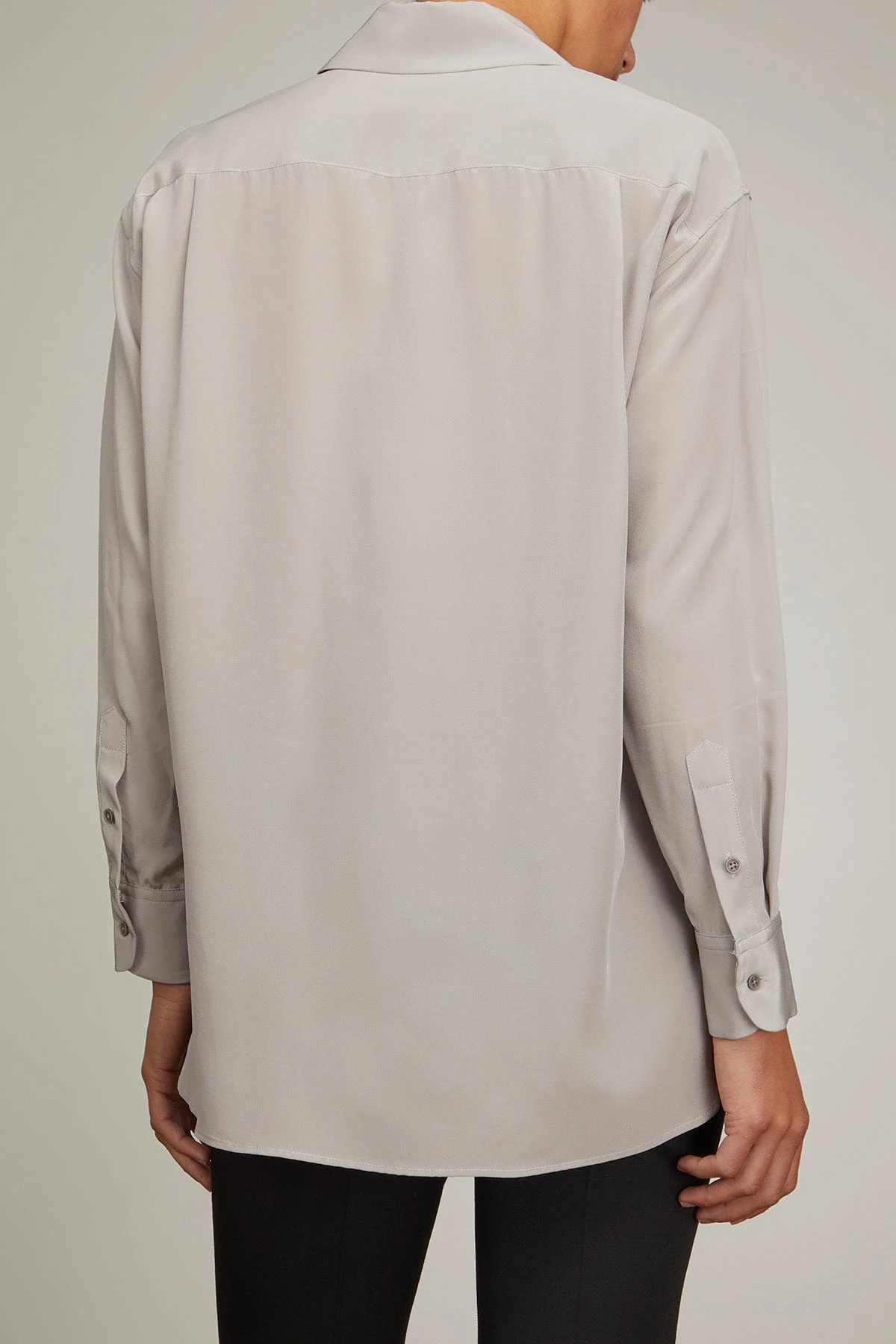 NILI LOTAN Julien Shirt In Storm Grey 4 NILI LOTAN Julien Shirt In Storm Grey - Image 4