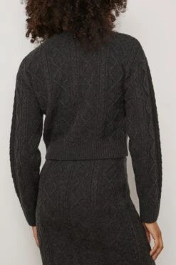 Samsoe Samsoe Eliette Crew Neck Crop Sweater In Phantom -Dries Van Noten Shop samsoe ElietteCrewNeckCropSweaterinPhantom 3