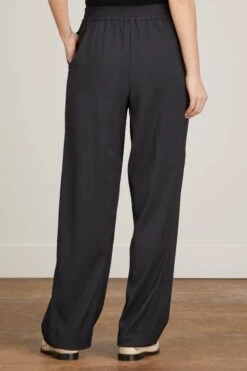 Samsoe Samsoe Julia Trousers In Caviar -Dries Van Noten Shop samsoe julia trousers in caviar 3