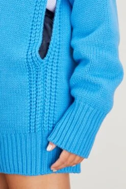 Collo Alto Sweater In Ciano 9 Collo Alto Sweater In Ciano -Dries Van Noten Shop sasuphi collo alto dress in ciano 4