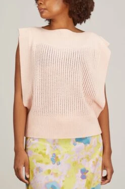 Top Sleeveless Round Neck Knit Sweater In Rosa -Dries Van Noten Shop sasuphi to sleeveless round neck knit sweater in rosa 2